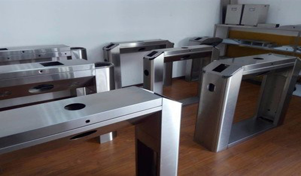 What are the characteristics of the scraps produced by the hardware automobile stamping parts factory