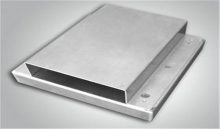 What are the characteristics and modeling requirements of auto parts sheet metal parts?