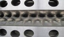 What are the technological properties that precision automotive stamping molds should have?