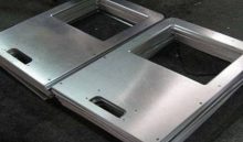 What is the cleaning method of automobile sheet metal parts?